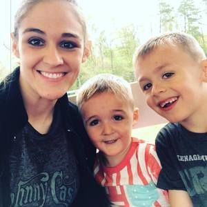 Meet your Posher, Victoria